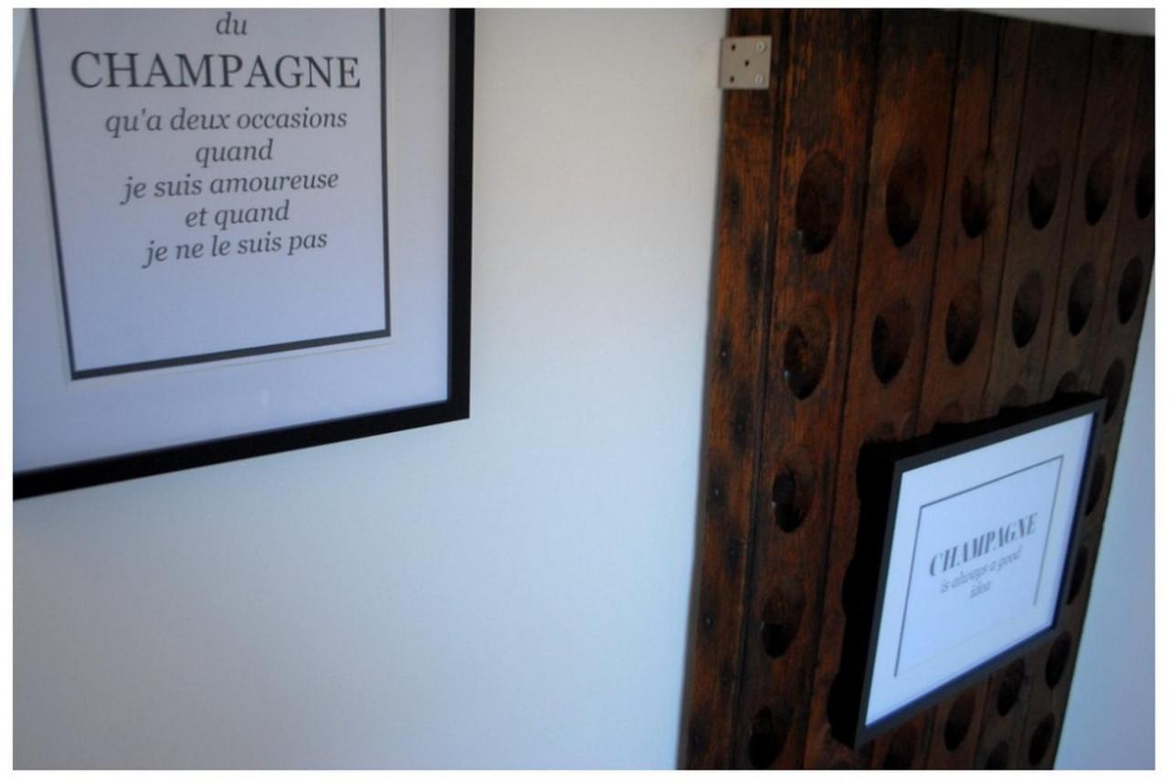 Studio Champagne Διαμέρισμα Ρενς Εξωτερικό φωτογραφία
